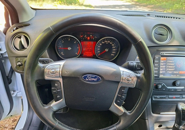 Ford Mondeo cena 33700 przebieg: 210890, rok produkcji 2014 z Siewierz małe 529